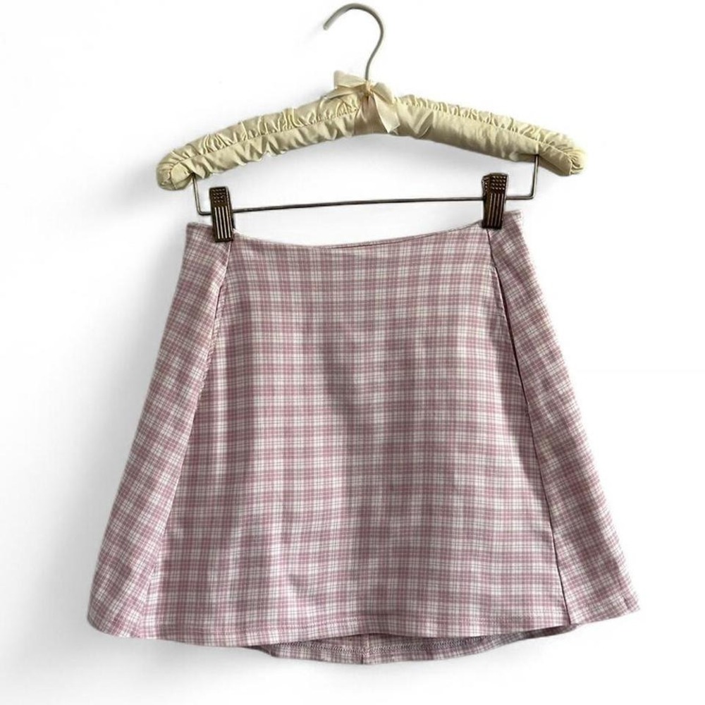 Pink and white plaid mini skirt